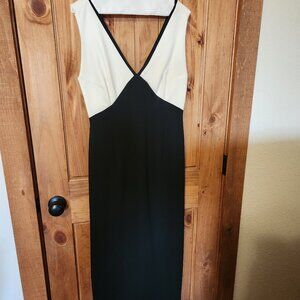 Black and Cream Formal Dress, Size 10 by Mevisto